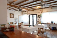 Capitan Max B&B Hotels in Puerto Ayora