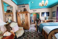 English Hotels in Tonopah