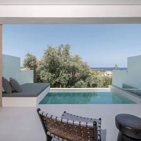 Nuovo Luxury Suites