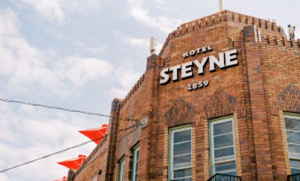Stay at Hotel Steyne