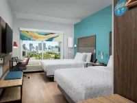 Tru by Hilton Miami West Brickell Hotels near PortMiami