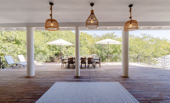 Nkosi Guest Lodge