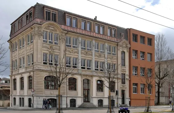 荷泊吉蒙特POD酒店