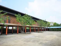 Huaisai Hotel Hotels in Amphoe Nong Khae