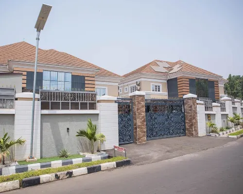 Lion Luxury Suites Hotels in Enugu North