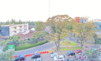 Spacious 2Br at Dago Butik Apartment