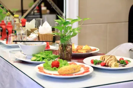 Silk Flower Hotel & Spa