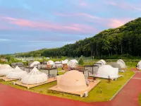 Glamping & Port Hotels in Yoshida