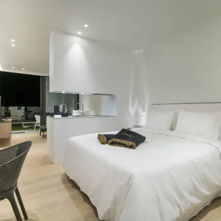 GM Luxury Suites & Spa