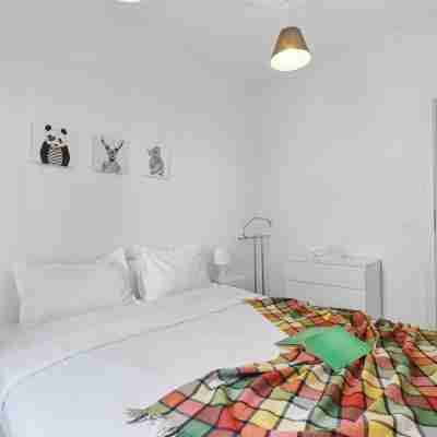 Blue Apartment Near Shopping City Brasov Rooms