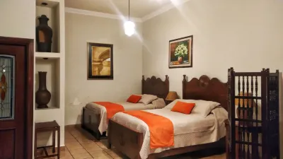 Hotel Aurora Hotels near Convento Capuchinas