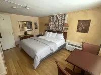 Aquastar Inn Hotels in Вестерлі