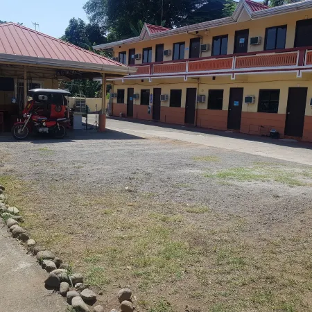 Enriquez Lodge