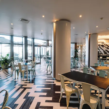 Real Marina Hotel & Spa