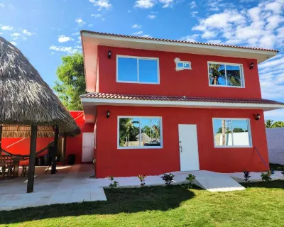 Villa Claudias Отели в г. 