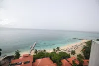 Hipstrip Beach Studio - Airport Shuttle
