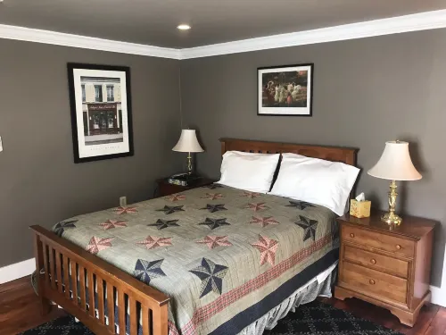Stottsville Inn Hotels in Coatesville