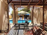 Nile Compound - piscine