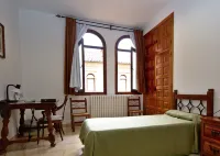 Monasterio El Olivar Hotel di 