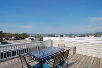 Luxury & Location in New Buffalo - Downtown, Close to Beach, Private Pool