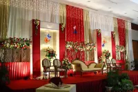 Orchardz Hotel Ayani Hotels in Parit Tokaya