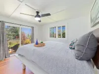 Mountain Oasis: Modern Plantation Home Hotels in Captain Cook
