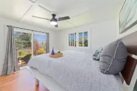 Mountain Oasis: Modern Plantation Home