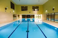 Burntwood Court Hotel - piscina