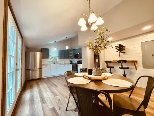 Exclusive Views and Cozy Deck Retreat - Stunning Lakefront Escape