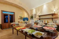 Algilà Ortigia Charme Hotel - Aamiainen