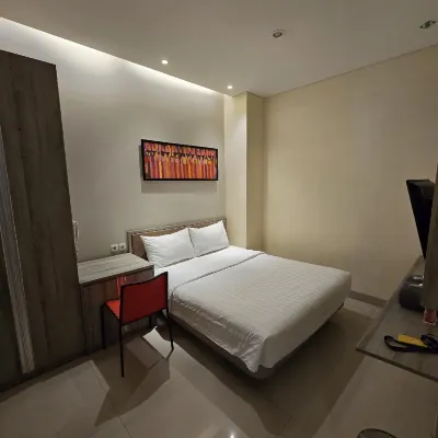 Priority Inn Hotels near Kasunanan Palace
