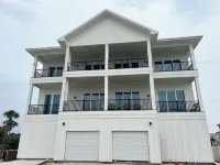 Brand New Gulf & Direct Ole River with Boat Dock, Infinity Pool & Elevator!