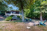 Family Lake House With Deck, Private Dock/boathouse, Grill, Firepit, & Fast Wifi - 4-Star
