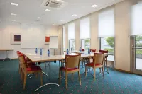 Holiday Inn Express Geneva Airport Hotels in Meyrin