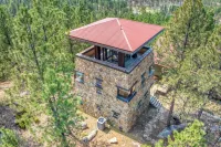 Savor tranquility with Mt. Rushmore views and nearby Custer State Park. Hotels near Iron Creek
