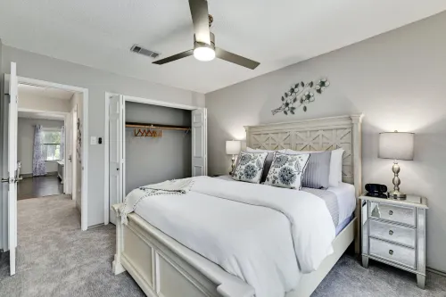 Charming Home with Outdoor Oasis and Gourmet Kitchen - Elegant Retreat