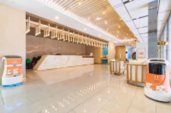 Orange Hotel (Chongqing Jiefangbei Pedestrian Street)