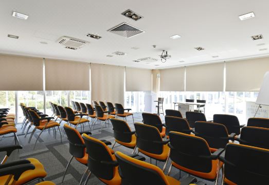 호텔 조식 및 편의시설