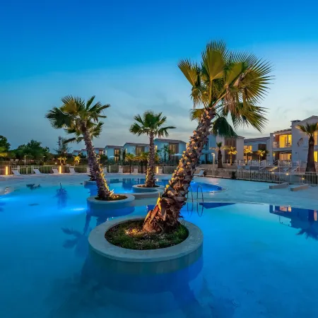 Pareus Beach Resort