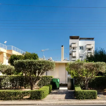 Aquarius - Glyfada Detached House