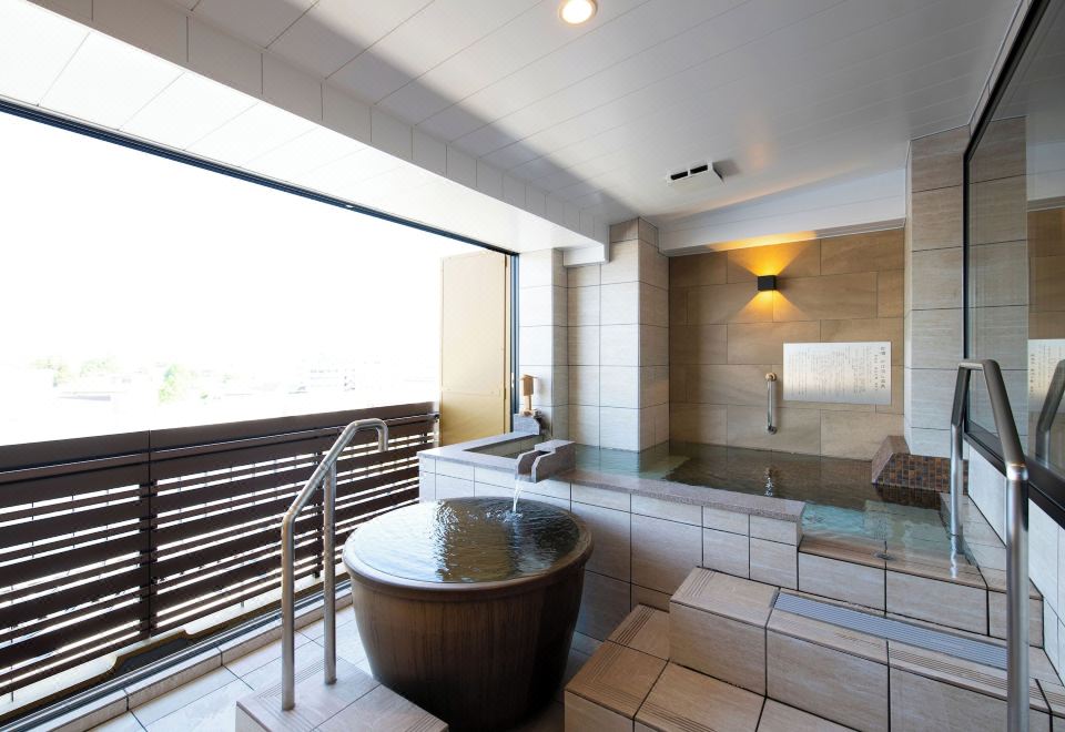 1. 하나야기 노 쇼..