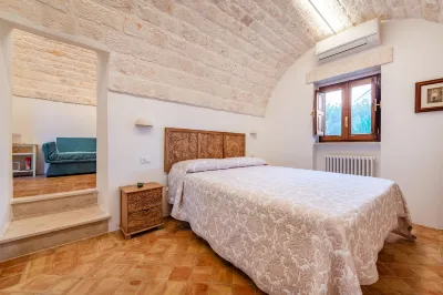 Il Portico - Holiday Homes Hotel in zona Tris Bar dei f.lli Sicilia