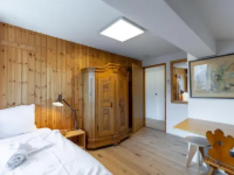 App. les Lupins 17 Hotels in Riddes