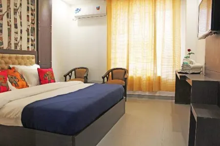 Adhunik Hotel Neemrana Отели в г. Неемрана