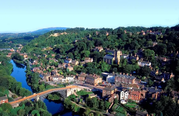 艾隆瑪斯特斯之家酒店