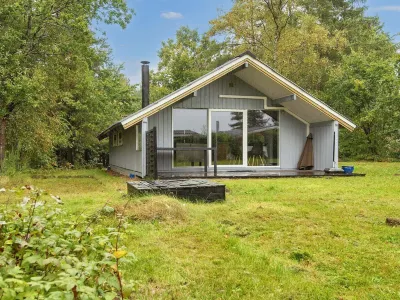6 Person Holiday Home in Ebeltoft by Traum Hoteles cerca de Dråby Strand