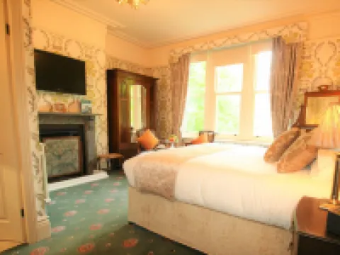 Kingscroft Hotels in Buxton