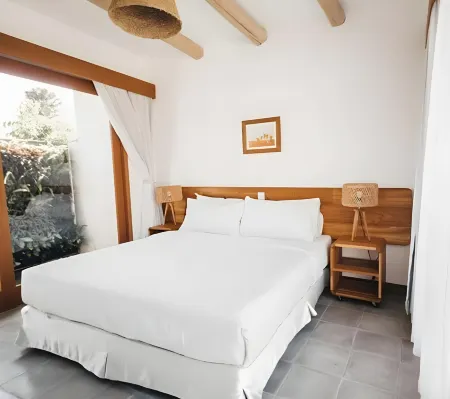 Canggu Village Accommodation