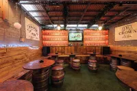 The Crown Pub & Guesthouse