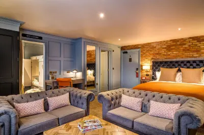 The Great House, Sonning, Berkshire Hotels near Argos Winnersh in Sainsbury's